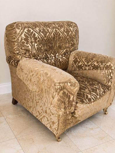 Finline Furniture Armchair