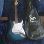 Pyle Electric Guitar with amp Image 3