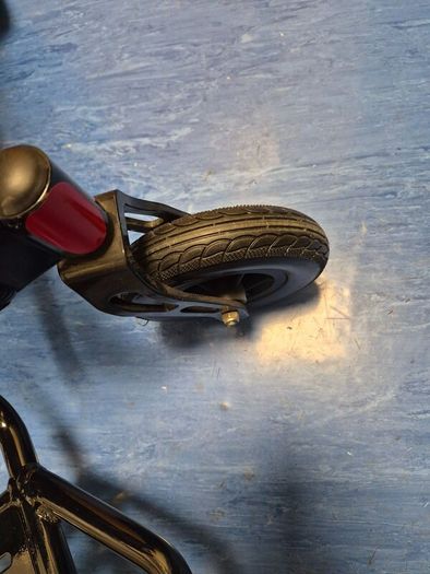 Electric wheelchair