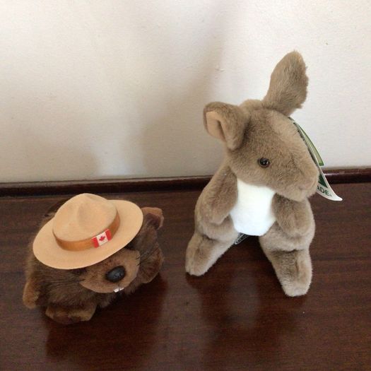 2 Small Collectible soft toys kangaroo and Beaver