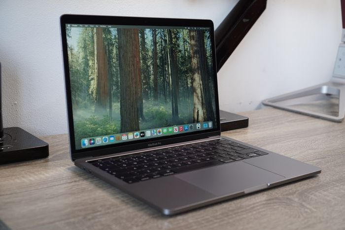 Apple MacBook Pro 13 2019 | i5 | 8GB | 128GB