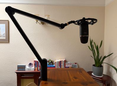 Logitech Yeti Blue with Compass Boom Arm