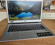 Acer Swift SF113-31