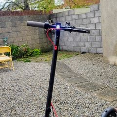 E Scooter (AOVO) with Carry Bag