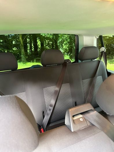 2013 Volkswagen Caravelle 2.0 diesel Automatic 9 seater