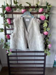 gilet grey fake fur front cropped gilet size X-Large savida