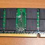 Elpida 2GB DDR2 laptop memory module. Image 2