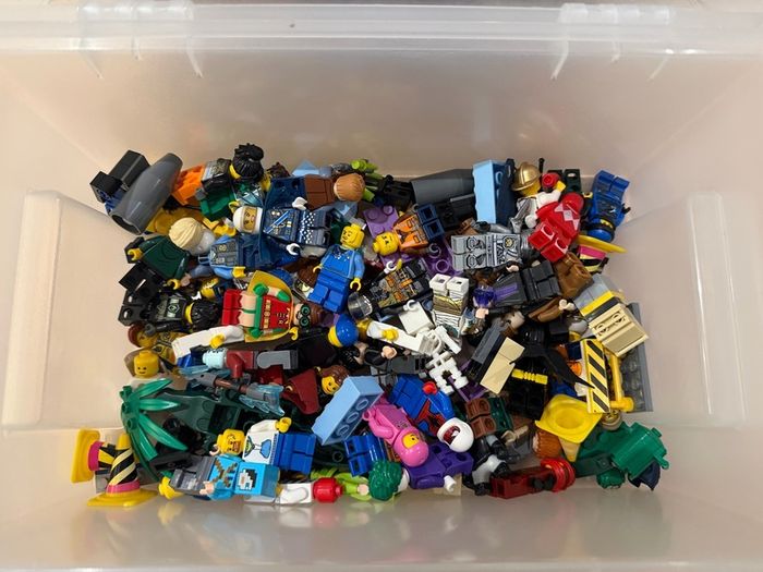 Lego bundle - 20+ sets