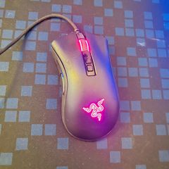 Razor DeathAdder v2 gaming mouse