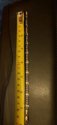 Gold bracelet