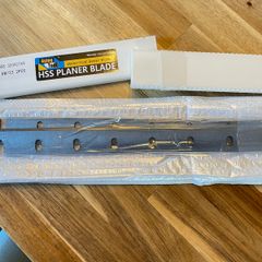 Dewalt DW733 DW7332 Thickness Planer blades Brand New