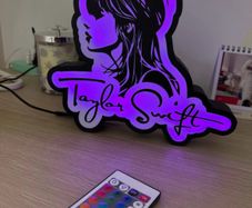 Taylor Swift Lightbox