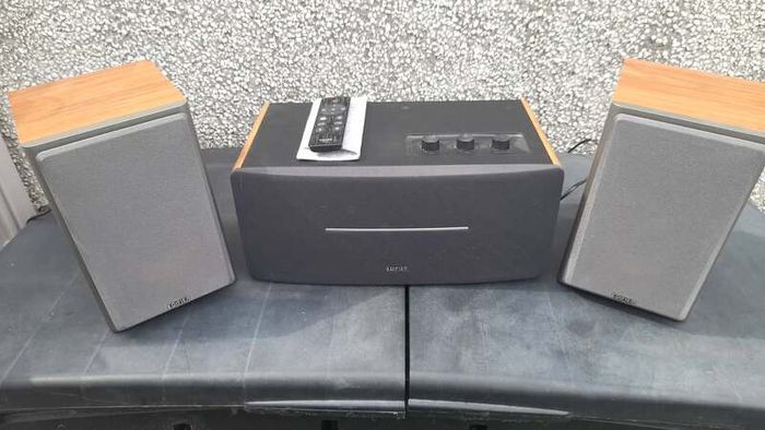 Edifier Speaker System