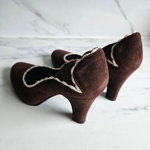 Ladies suede leather Roberto Gonzalez Spanish heeled shoes UK5 and UK6