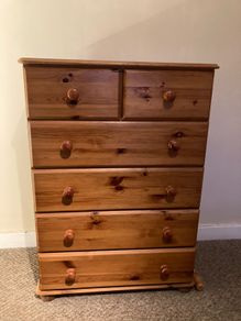 Tall Boy Pine in great condition