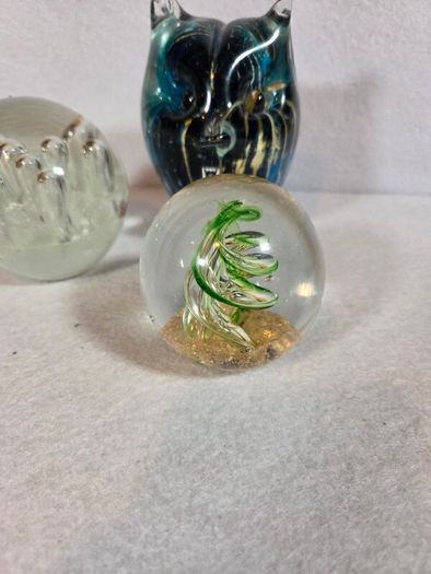 Glass paperweights