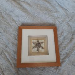 beaded picture in shadow box frame