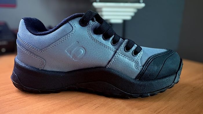 Pre-Adidas Five Ten Impact Low - Vista Grey - Size EU 38