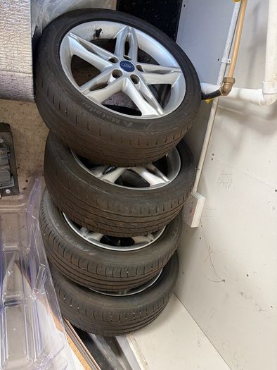 ford focus alloys