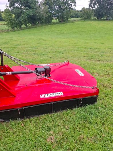 Tractor grass topper