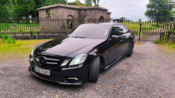 Mercedes E250 CDI - Bi-Turbo 204 HP, AMG line