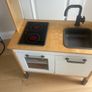 Play kitchen Image 4