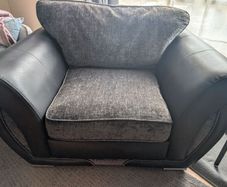 Armchair love seat