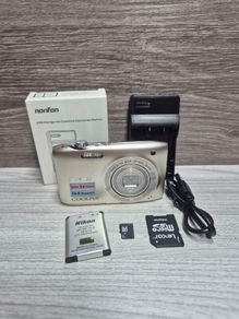Nikon S3100 Digital Compact Camera Working w/ Nikkor 5x Wide Optical Zoom Lens