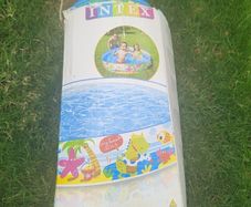 paddling pool