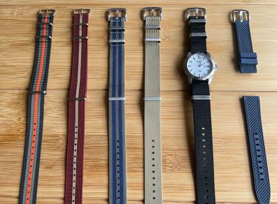 Seiko solar 100m plus extras