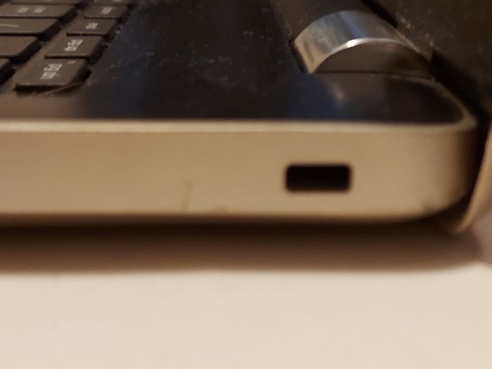 HP 15.6 inch Laptop Model 15-bw066sa, 4GB Ram, 1 Terrabyte HDD, Windows 10 Home, AMD A6-9220 Radeon R4, 5 Compute Cores 2C+3G 2.5GHz