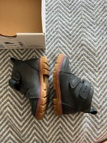 girls' shoes, size 20 Clarks