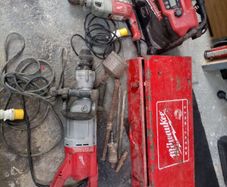 Milwaukee breaker and rotary drill and radio all 110 output