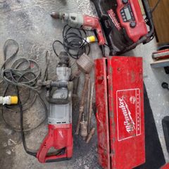 Milwaukee breaker and rotary drill and radio all 110 output