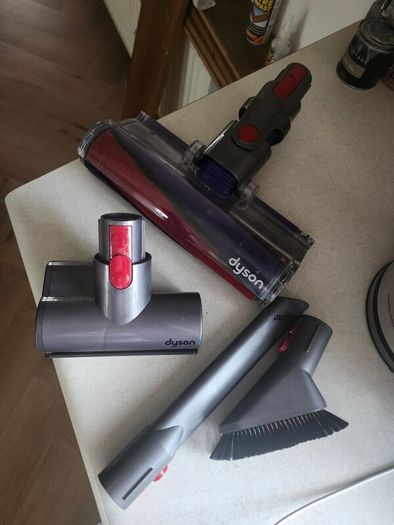 Dyson v6 attachment tools bundle
