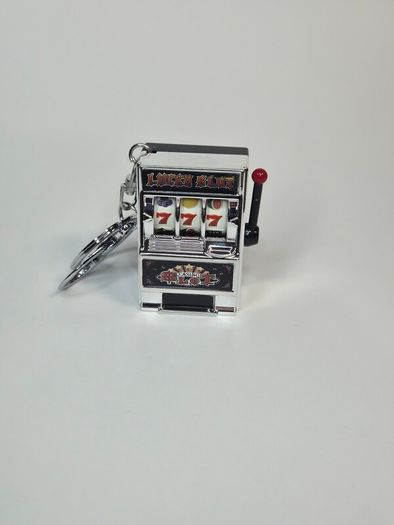 Keychain slot machine