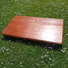 Expandable Table with matching 6 chairs