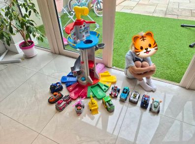 Paw Partol Lookout & Extras