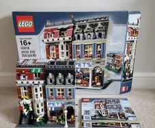 LEGO Pet Shop 10218 | Retired