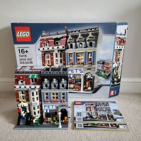LEGO Pet Shop 10218 | Retired