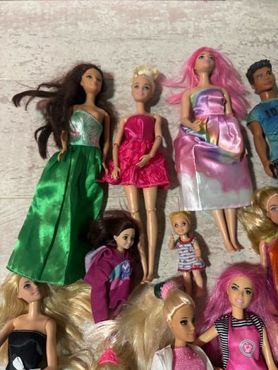 Barbie Toys and Dolls Bundle,
