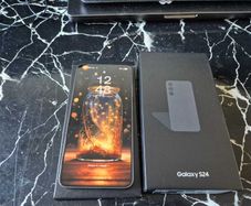 Samsung Galaxy S24 (Unlocked)