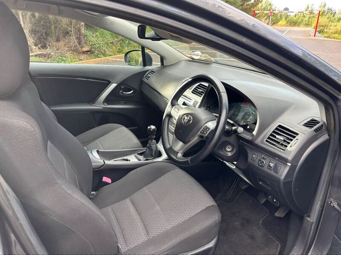 Toyota Avensis 2014