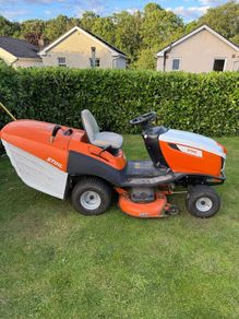 Ride on lawn mower