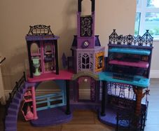 Monster High House