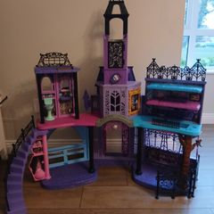 Monster High House