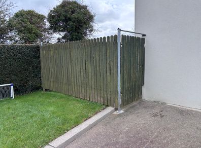 Garden Fence & Gate