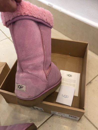 pink ugg boots size 7