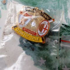 coffee pins Liverpool FC x3