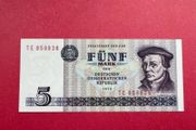 Germany  5  Marks  1975  Pick 27b ( Uncirculated )